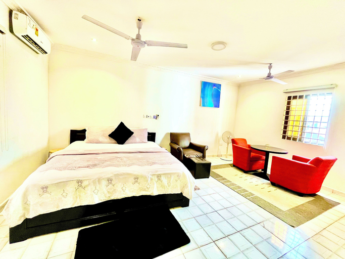 Room 5, Espada Lodge Apartmento, Akwapim South
