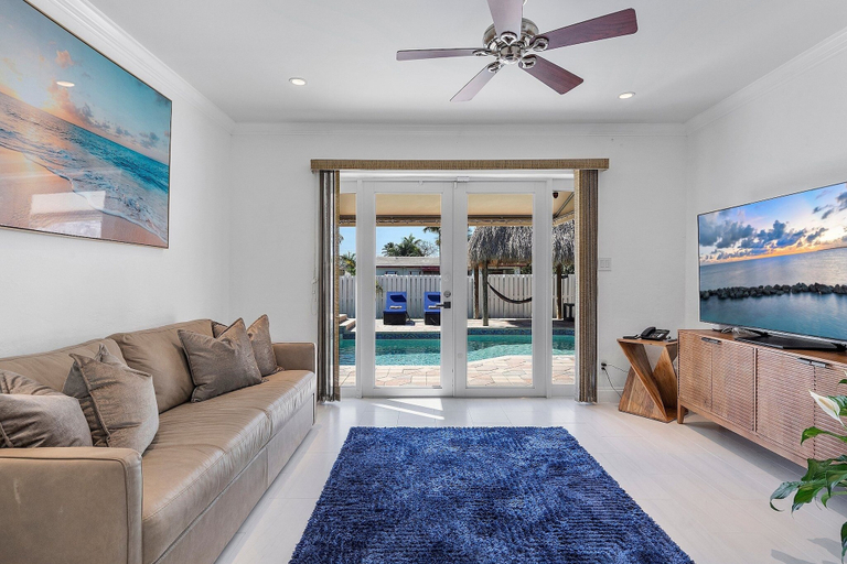 Living area 2, Blue Wave Retreat At Hollywood Beach 3 Bedroom Home, Broward