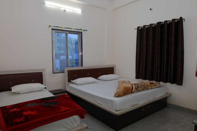 Room 4, Hotel Pawan Putra, Sikar
