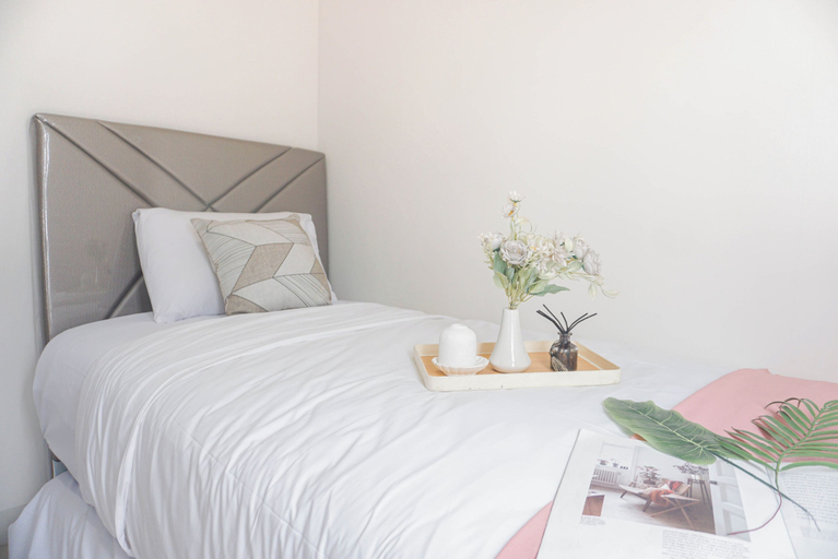 Room 3, Cozy And Functional 2Br Apartment Vasanta Innopark, Cikarang