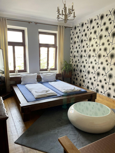 Bathroom 5, Homeplanet Hostel, Leipzig