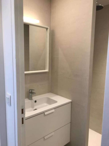 Bathroom 3, AparisAppart, Seine-Saint-Denis