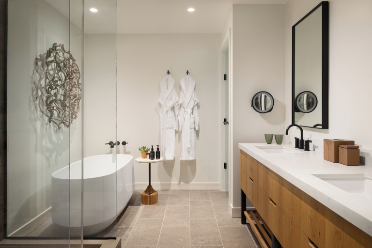 Bathroom 5, Appellation Healdsburg, Sonoma