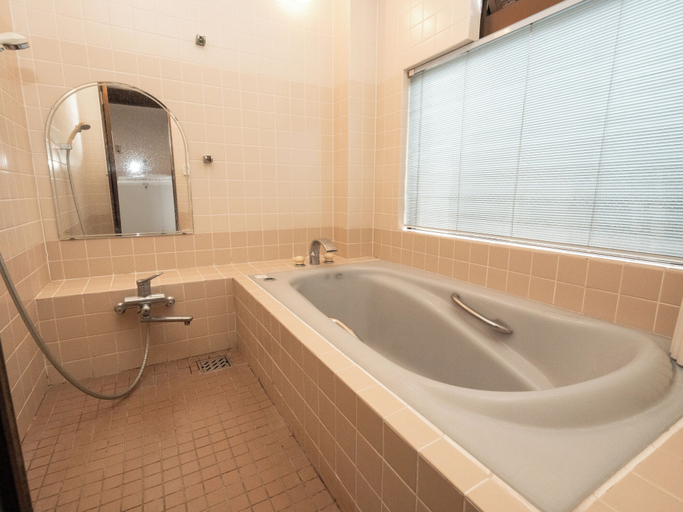 Room 3, Ikkenyahotel Nagoya East, Nagoya