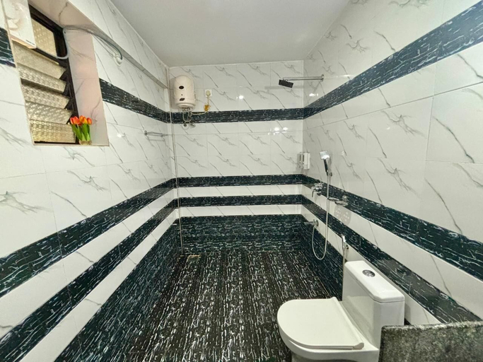 Bathroom 4, Zuna Stayz Morjim Goa, North Goa