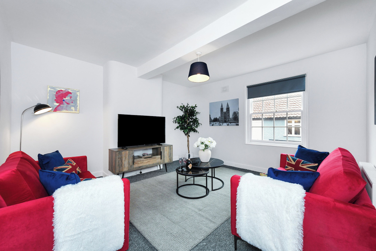 Living area 5, Queen Street, Nottinghamshire
