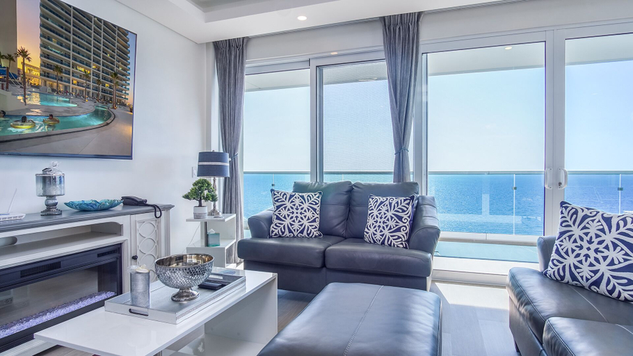 Living area 3, Waterfront Contemporary Condo E2105 at Encantame, Puerto Peñasco