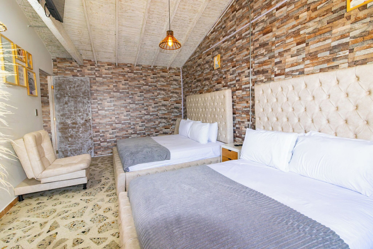 Room 2, Hotel Glamping La Polka, Amagá