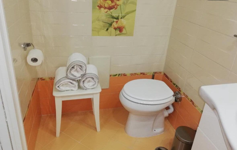 Bathroom 5, Ladolcedimora, Napoli