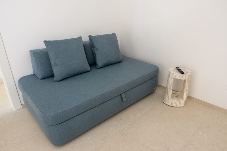 Room 2, Hotiday Apartments Giulianova, Teramo