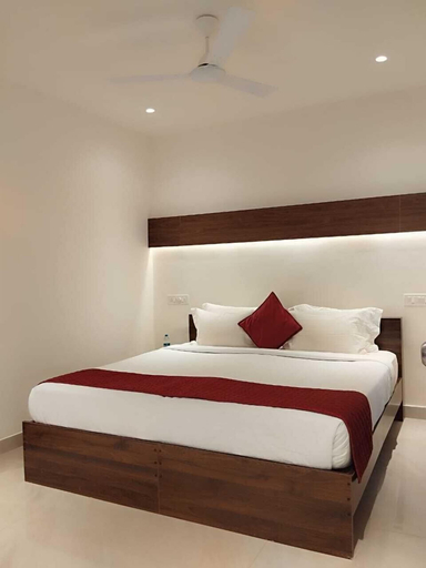 Bedroom 3, Fantasy Golf Resort, Bangalore Rural