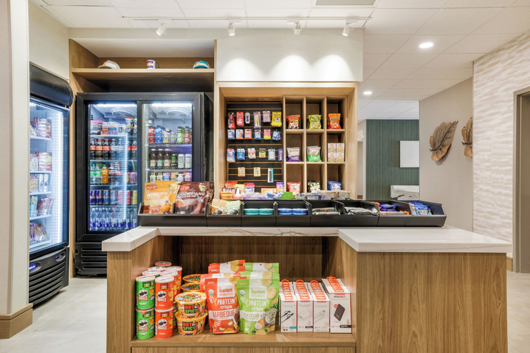 Food & Drinks 5, Home2 Suites By Hilton Madison East, Dane