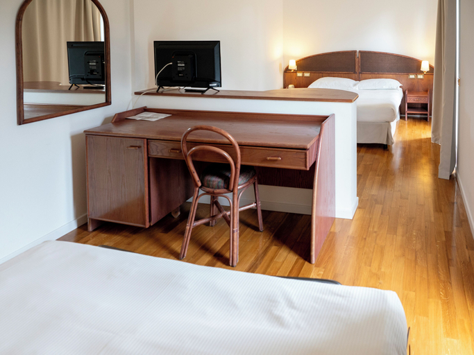 Bedroom 4, Hotel Altamira, Chieti