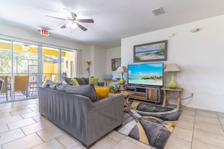 Others 5, 4763 Solterra, Polk