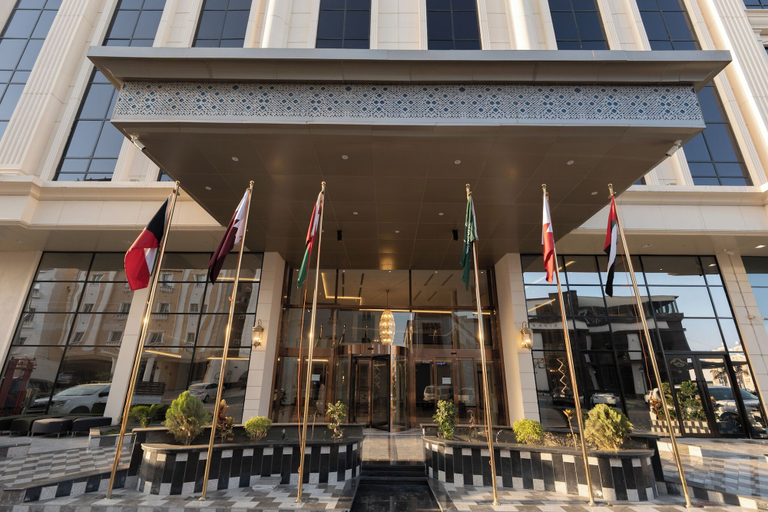 Front of property, Alwadaq hotel, Taif