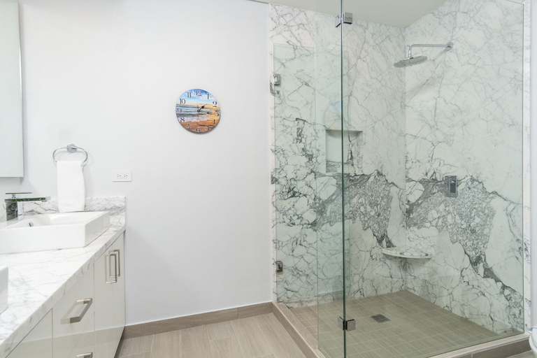Bathroom 5, Breathtaking 2 BR 2.5 Bath Corner Beach Front Condominium Encantame 505, Puerto Peñasco