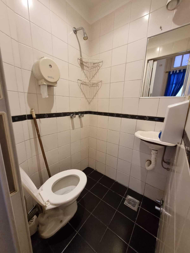 Bathroom 5, Hostel Estoril, Distrito Federal