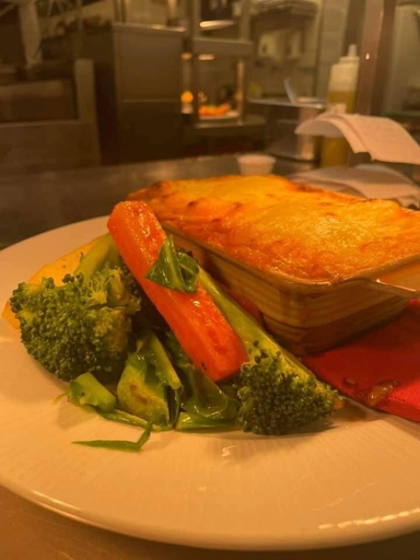 Food & Drinks 5, Greyhound Inn Freehouse, Dorset