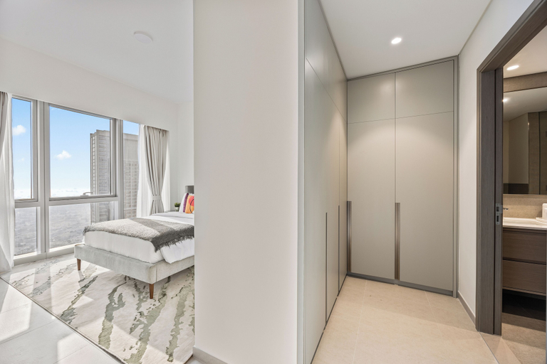 Room 3, Luxury City Stay Near Mall and Pool, Dubai