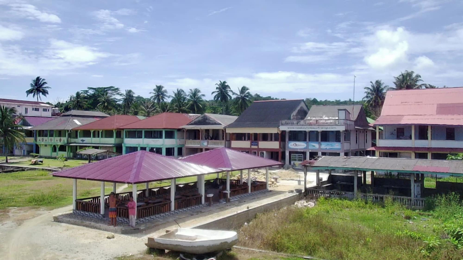 Restaurant, KeyHole Surf House, Nias Selatan