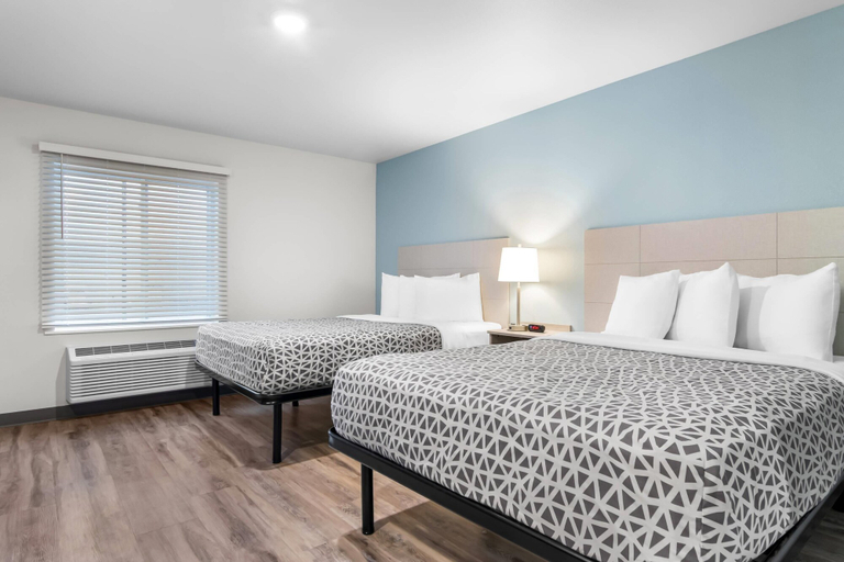 Bedroom 3, Woodspring Suites Elkhart, Elkhart