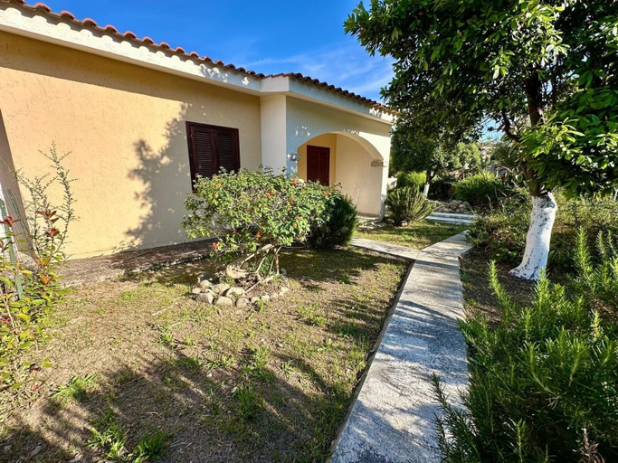 Front of property 3, Villetta Oasi La Cinta Centro, Nuoro