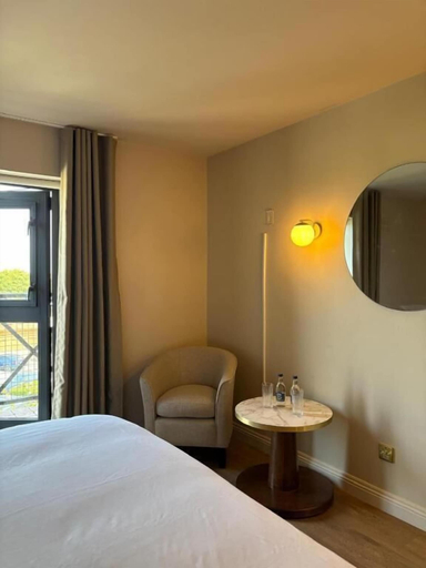 Bedroom 2, The Village Hotel Douglas