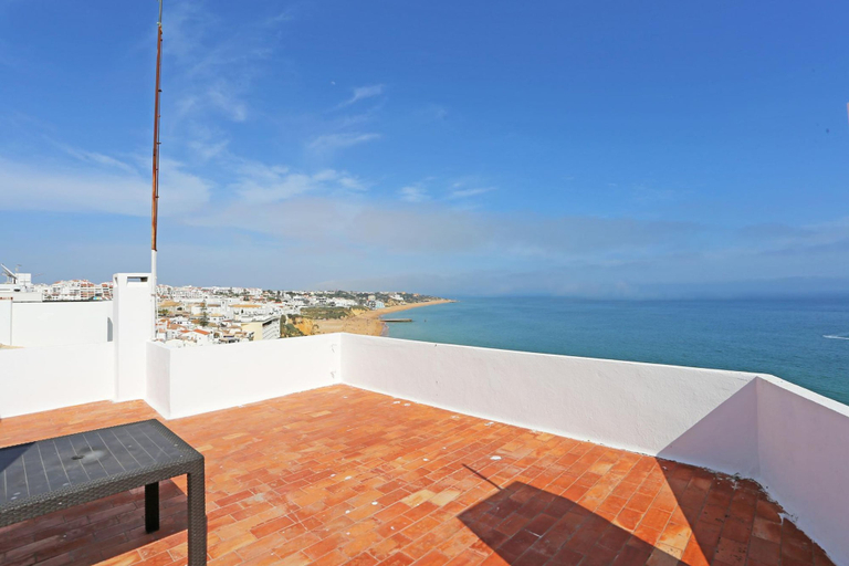Room 5, V 05 - Apartment 5 in Seacliff Albufeira, Albufeira