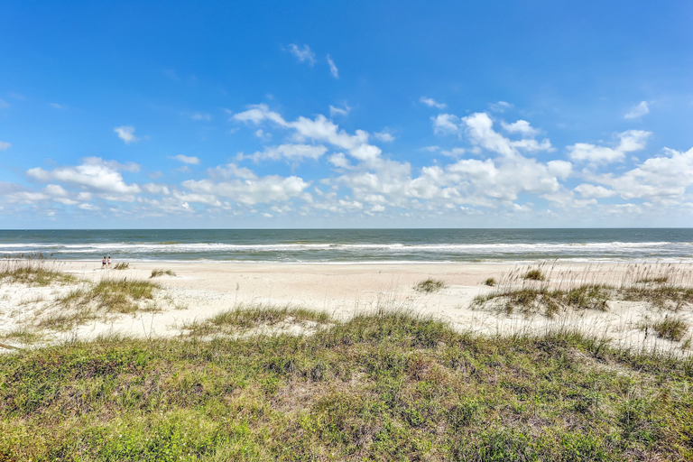 Beach 5, 812 S. Fletcher - 3 Br Cottage, Nassau