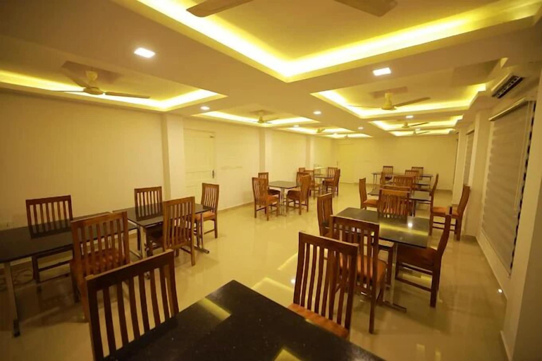 Food & Drinks 5, Airport Avenue Plaza, Ernakulam