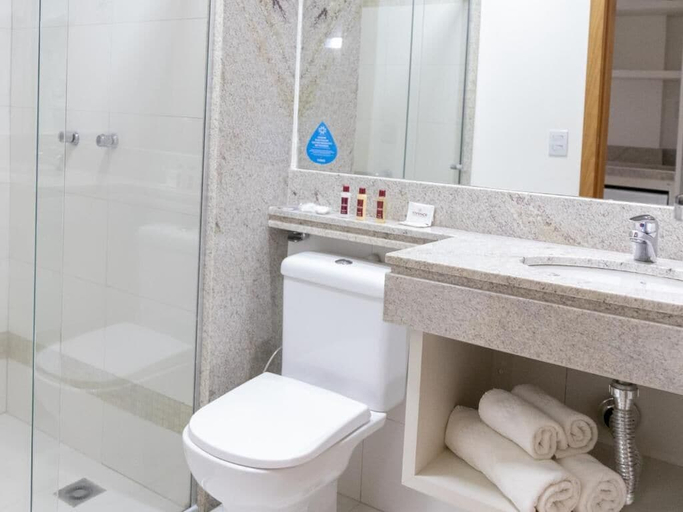 Bathroom, STAY Vivence Suites, Palmas