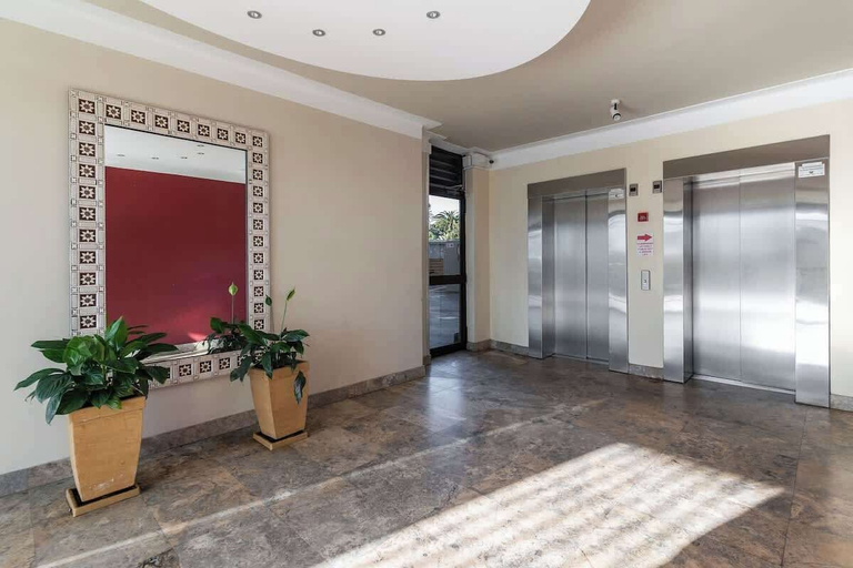 Interior 4, Modern 1 bed Table Mountain View Hideaway, City of Cape Town