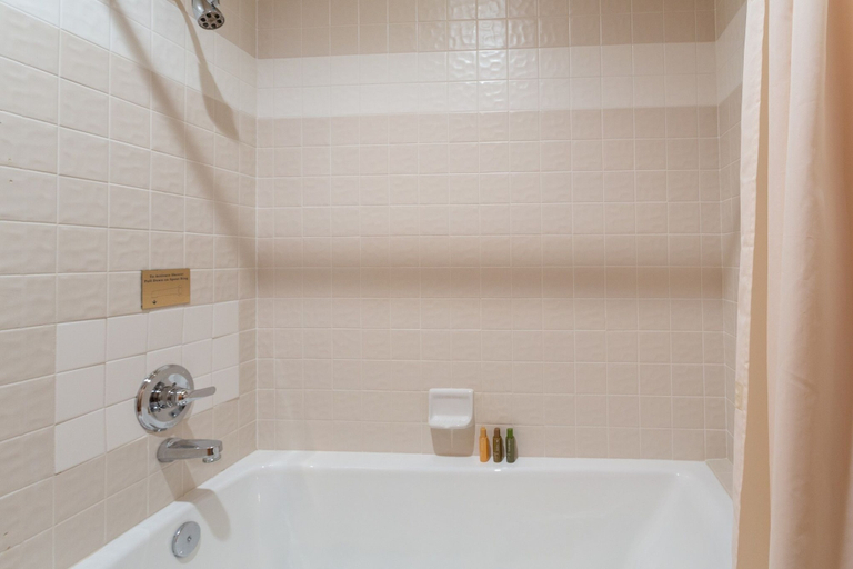 Bathroom 4, Trail's End Lodge 4 Bedroom Condo #17 with Spa by Deer Valley Resort, Summit