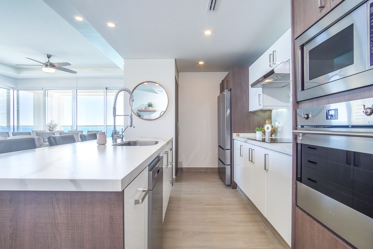Private kitchen 3, Luxury Modern Condo at Encantame Towers W1405, Puerto Peñasco