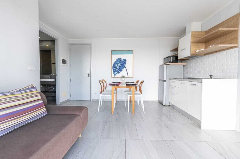 Interior 2, Sleek 2 Bed Apt T2-818, Phuket Island