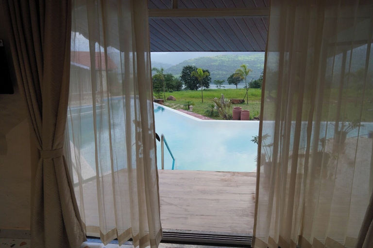 Room 3, Casa Rossa Resort, Pune