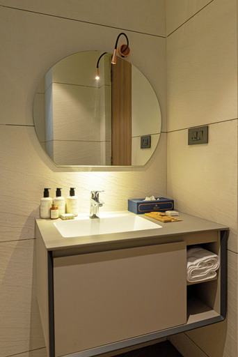 Bathroom 3, Quad Hotels Hyderabad, Hyderabad