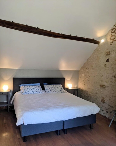 Room 2, Gîtes du Martroy, Loiret
