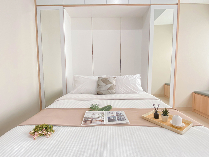 Interior 5, Soft Ivory Studio At Royal Sentul Park Apartment, Bogor