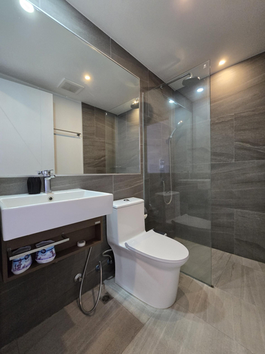 Bathroom 4, Coastal Chic Studio Apt T3-633, Phuket Island