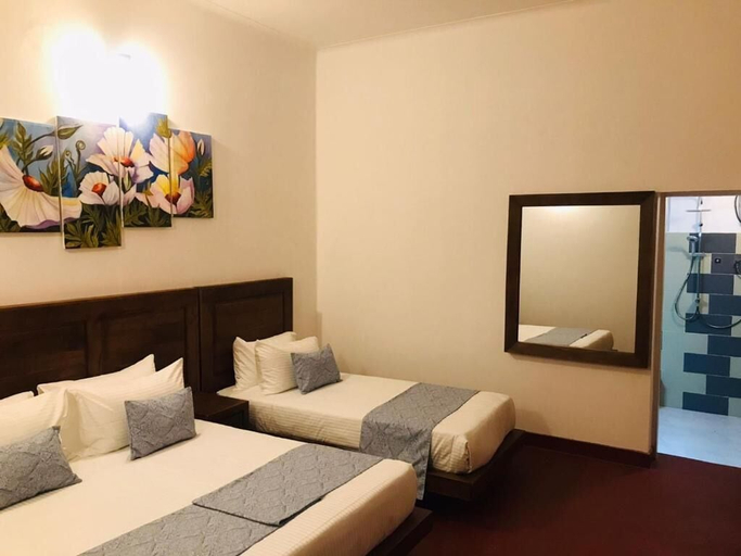 Room 5, Hotel Fern Cliff, K.F.G. & G. Korale