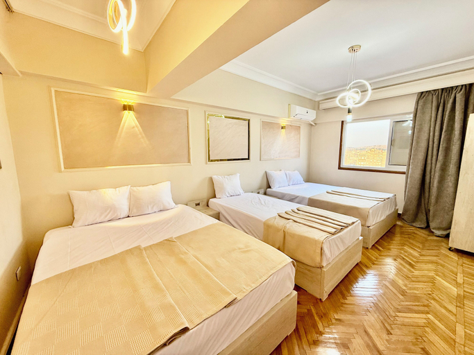 Room 5, Moonlight Homes Tahrir Square, 'Abdin