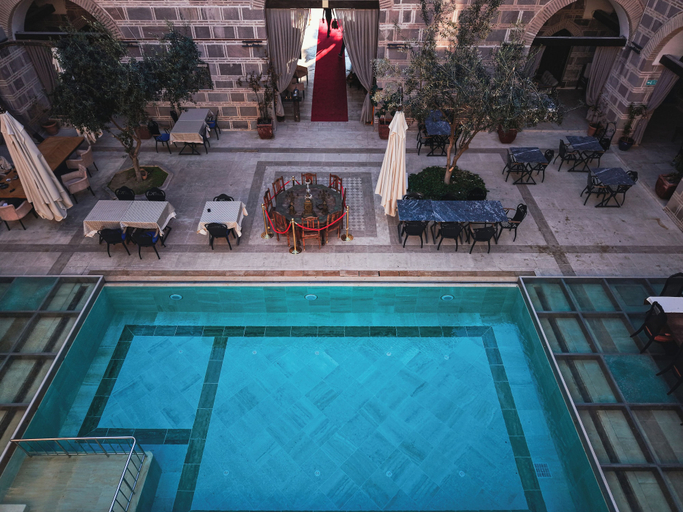 Indoor pool, Kervansaray Antique Hotel, Çeşme