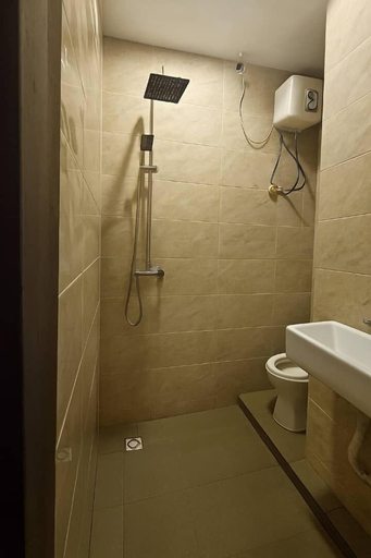 Bathroom 3, Al-ihsan Metro Hotel, Kaduna South
