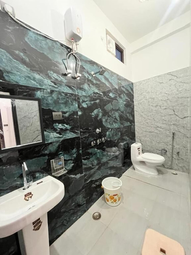 Bathroom 5, Ananya Hotel & Restaurant Naimisharanya, Sitapur