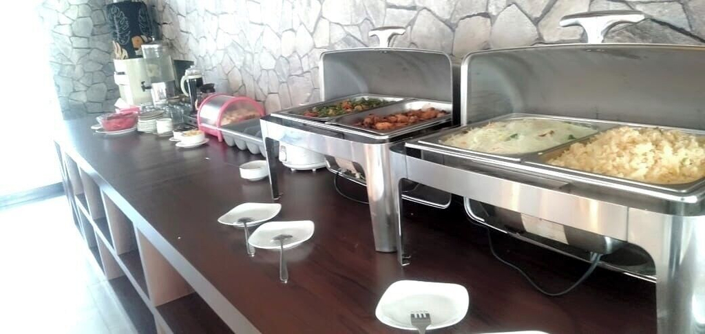 Breakfast buffet, SERRA HOTEL BATAM, Batam