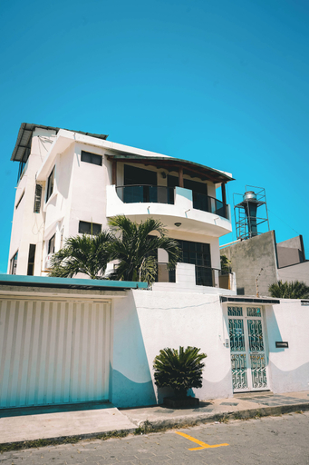 Exterior & Views 2, Hotel Madrigal Manta Beach, Manta