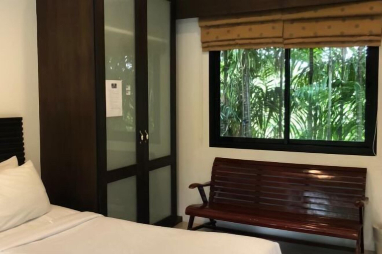 Bedroom 3, Pichawaree Resort, Si Thep