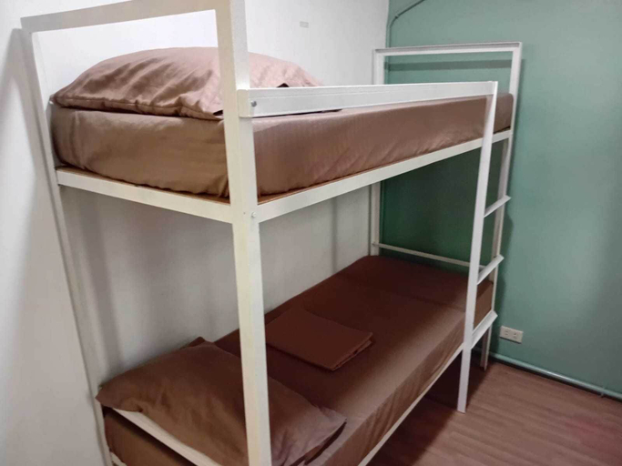 Room 5, OYO 1170 Mvm Transient Home Pasay, Pasay City
