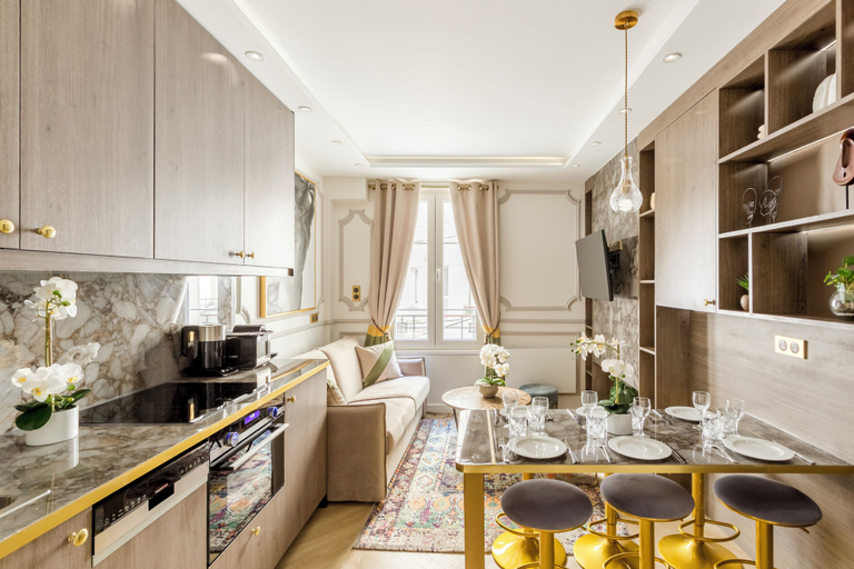 Interior, Merveil Luxury Suite - Notre Dame -Monge, Paris
